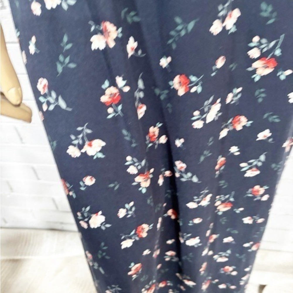 Nine Britton Women's Blue Floral Willow Knit‎ Maxi Dress - Size Medium - Picture 15 of 15